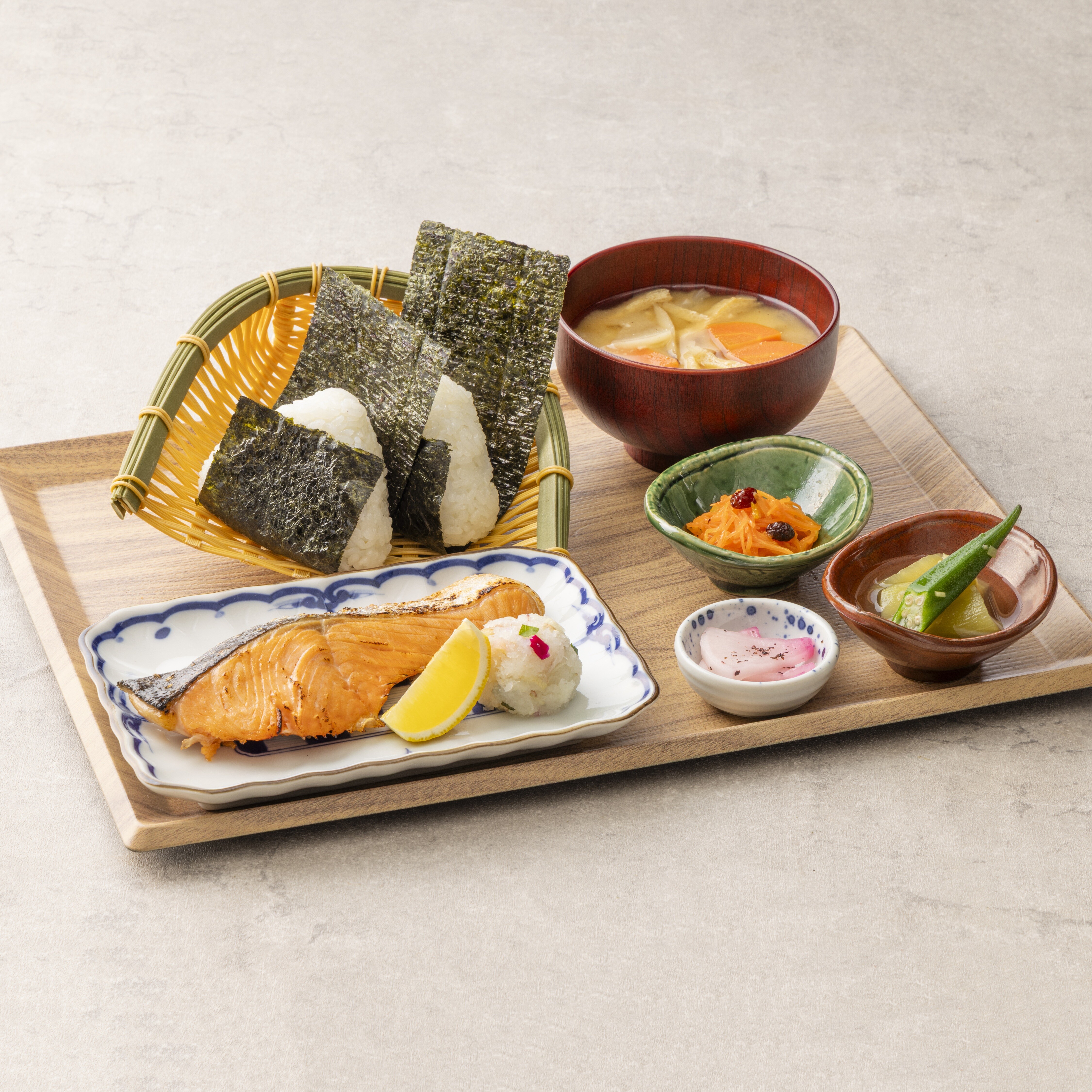 おにぎりカフェ ひとにぎり』NEW OPEN！ | イベント＆ニュース